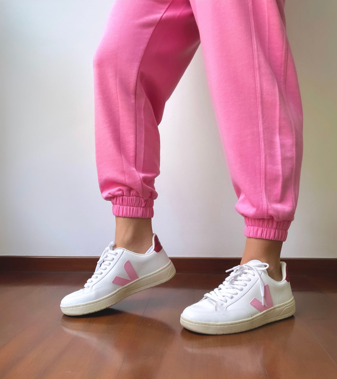 The Relaxed Jogger in Candy Pink